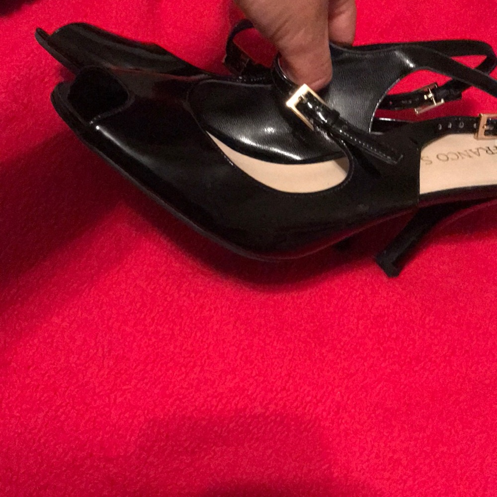 Heels - Picture 2 of 4